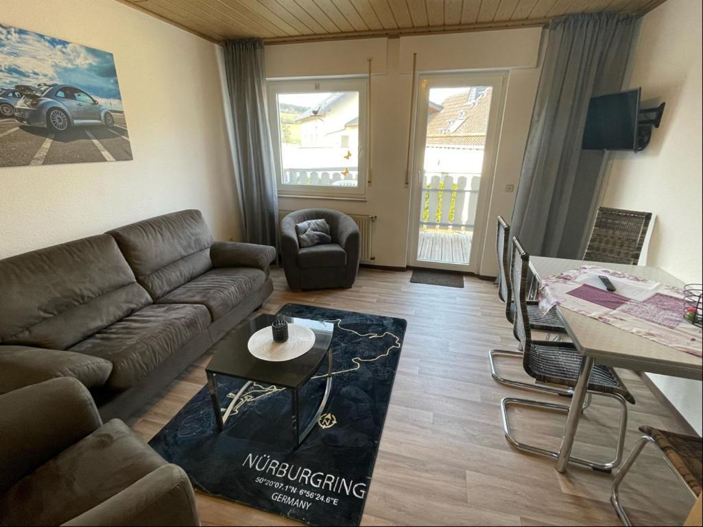 Relaxen Am Ring Fewo 2 Wimbach Exteriér fotografie